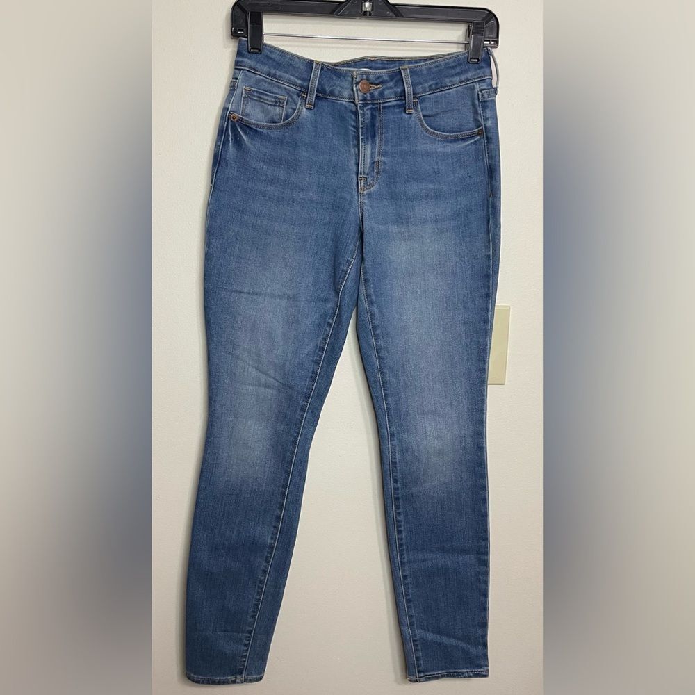 Old Navy Women’s Pop Icon Skinny Denim Jean Pant. Sz 0